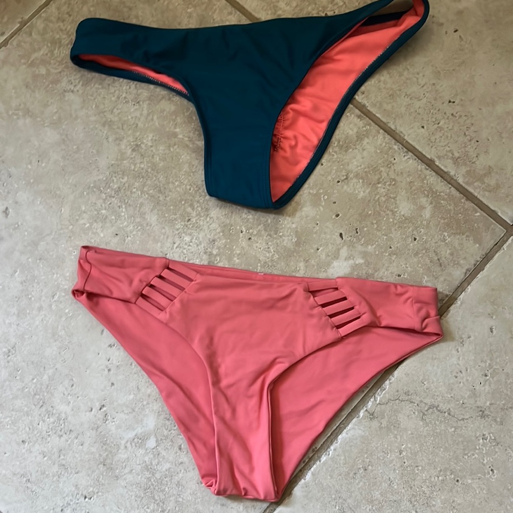 Bikini bottoms